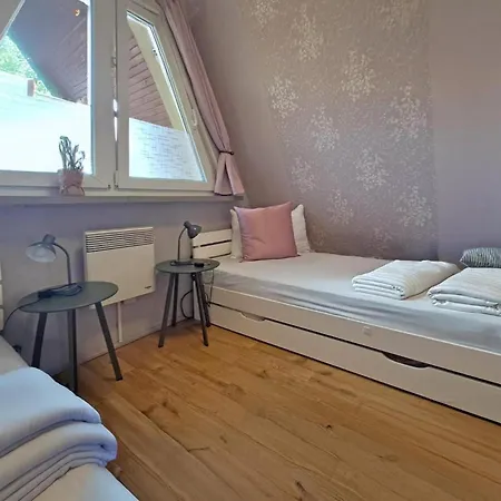 Moni Hébergement de vacances *