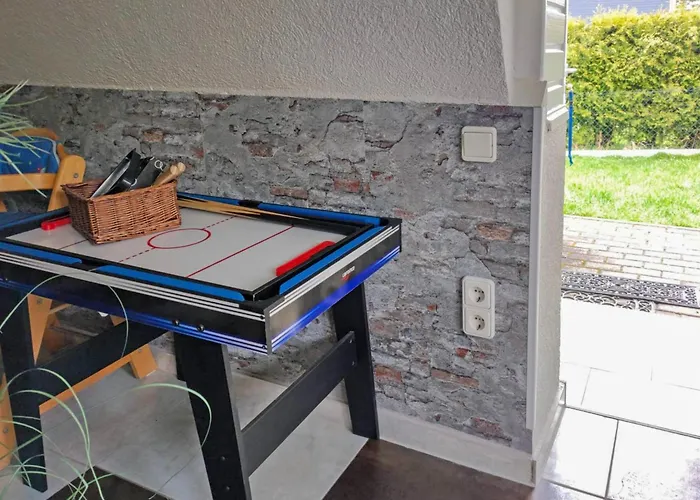 Semesterbostad Moni *